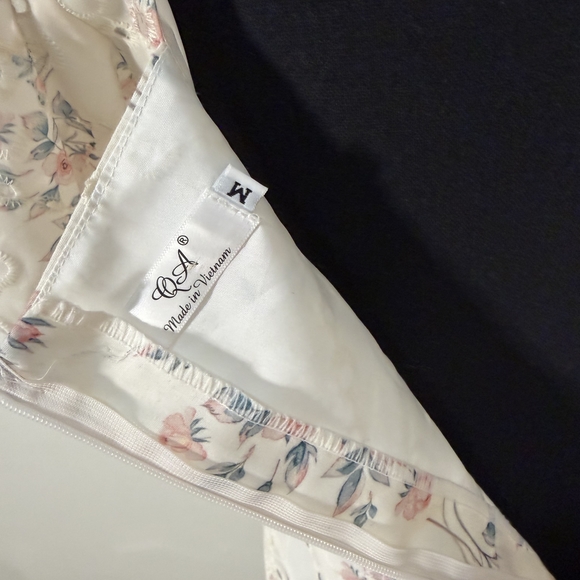 Floral Cream Dress with Pink Accents - Picture 2 of 10